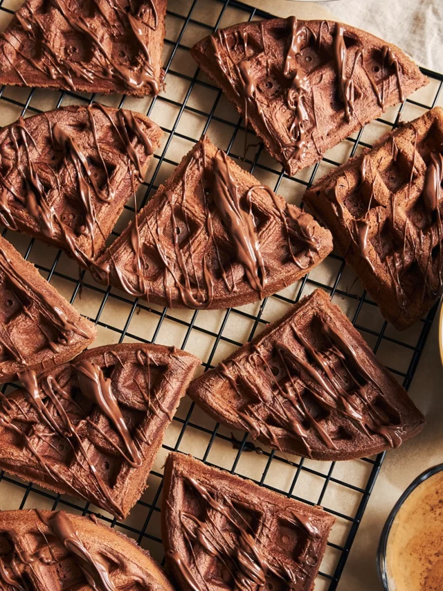 5 Must-Have Waffle Creations: From Classic Comfort to Adventurous Twists!
