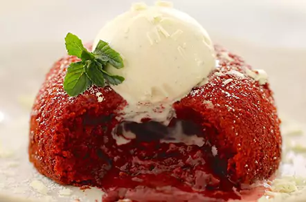 Eggless Cream Cheese Red Velvet Lava Cake